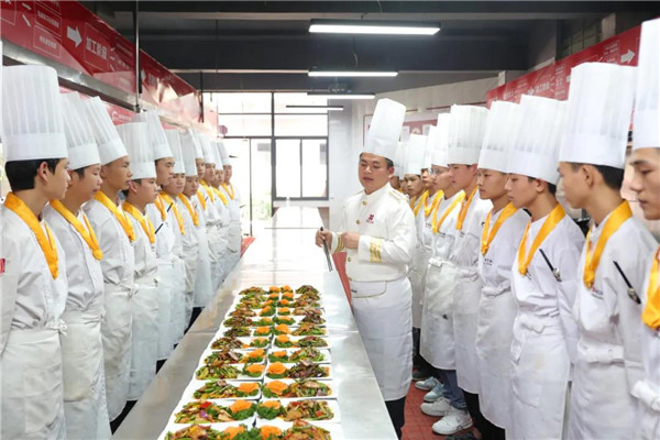 一个商场40家地方菜馆中餐黄金时代已到来？(图1)