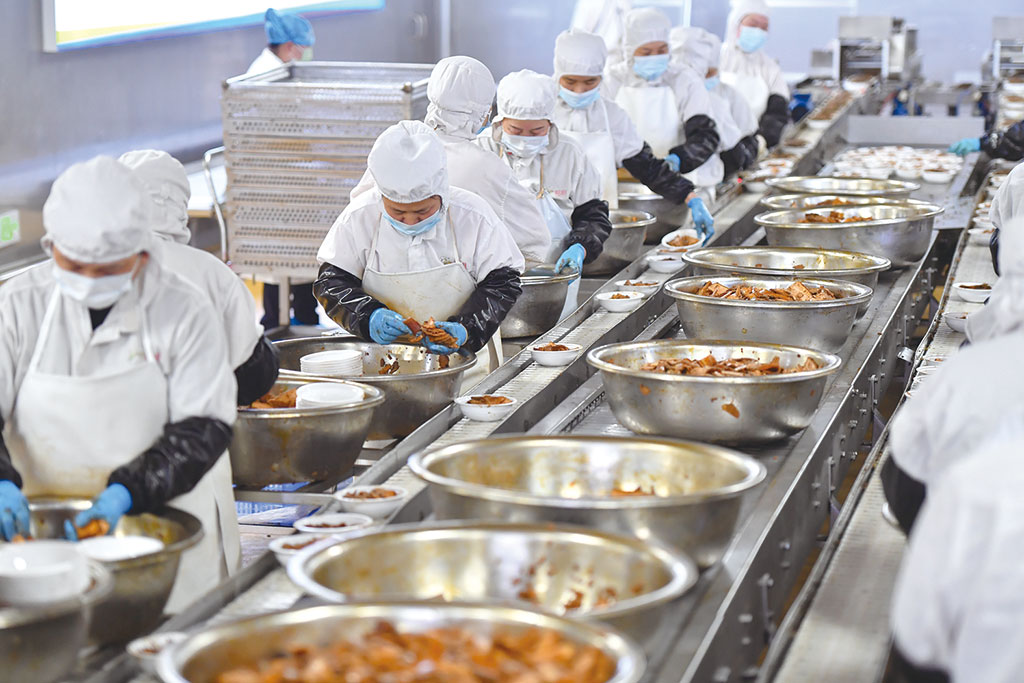 《中国经贸》杂志社一行调研拾福佃助力预制菜产业高质量发展(图1)