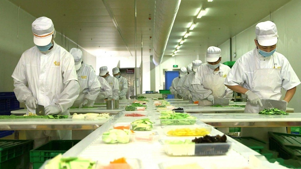 华源控股上半年净利润同比增超五成持续布局半导体及光通信赛道(图1)